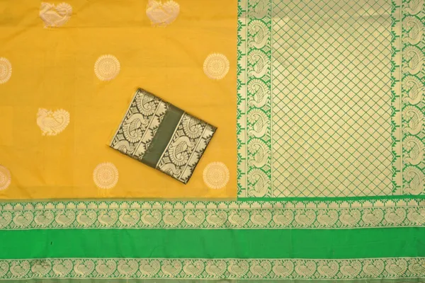 Light_Green_Animal_Print_Kanjivaram_Silk_Saree_with_Saree_Cover